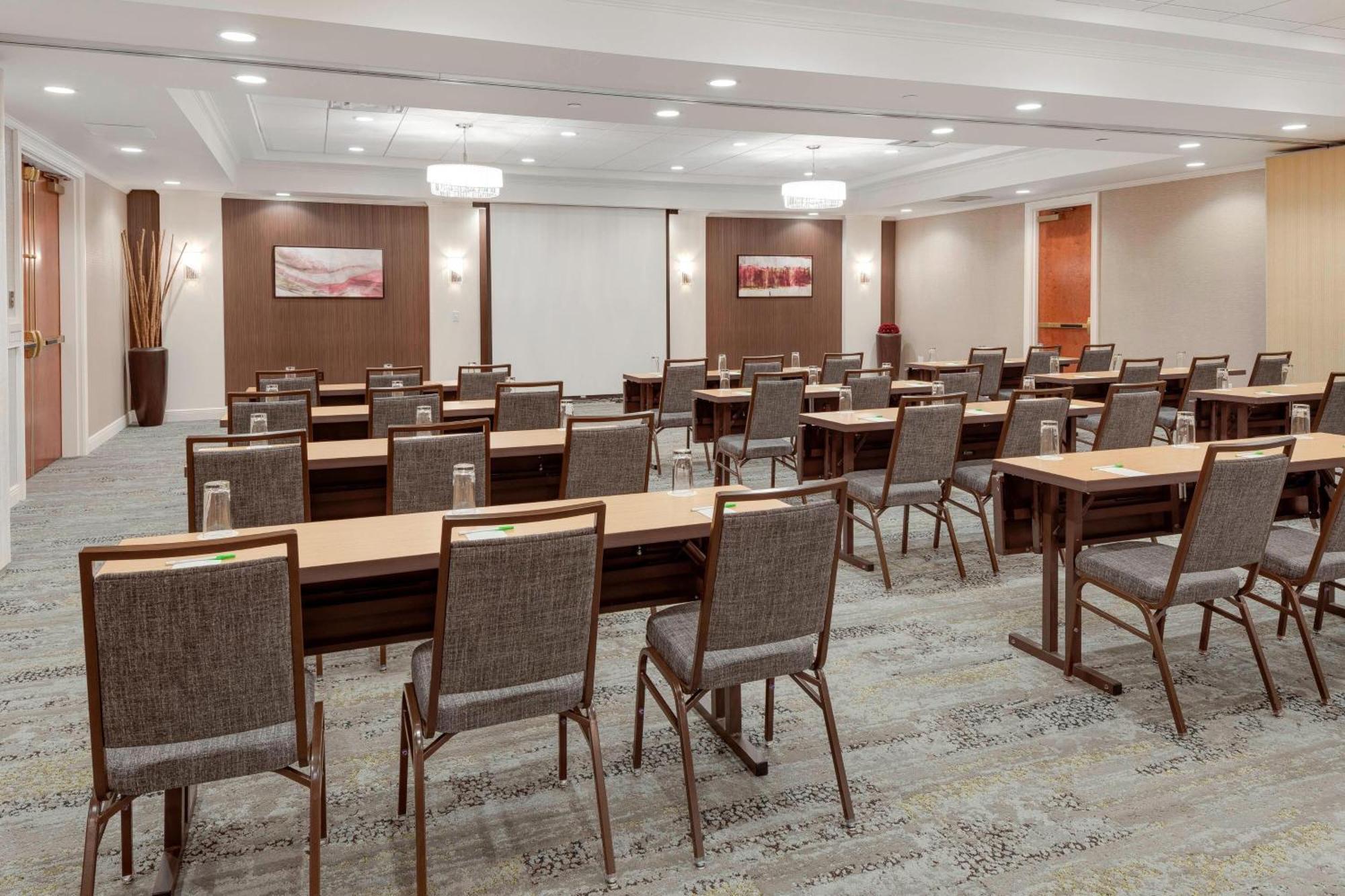 Hotel Courtyard By Marriott Portsmouth Zewnętrze zdjęcie