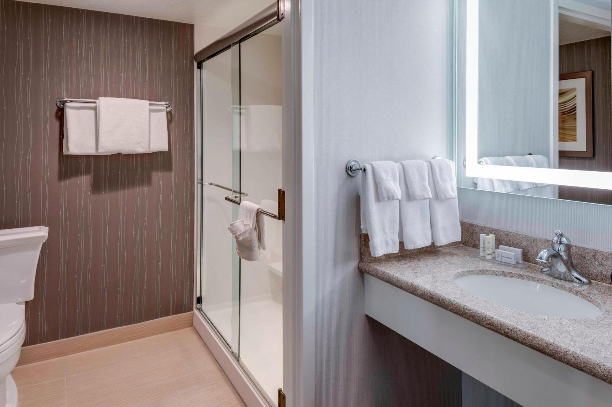 Hotel Courtyard By Marriott Portsmouth Zewnętrze zdjęcie