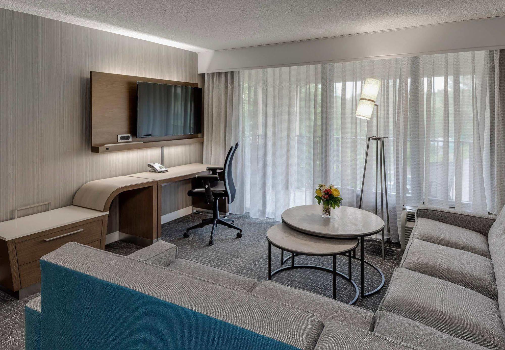 Hotel Courtyard By Marriott Portsmouth Zewnętrze zdjęcie